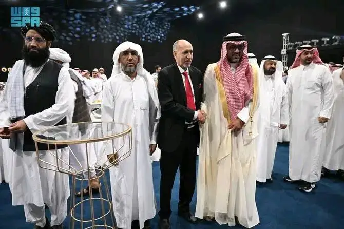 மதீனா இஸ்லாமிய பல்கலைக்கழகத்தில் சிறப்பாக நடைபெற்ற “உலக இஃப்தார்” நிகழ்ச்சி: 180-க்கும் மேற்பட்ட நாட்டு மாணவர்கள் பங்கேற்பு!