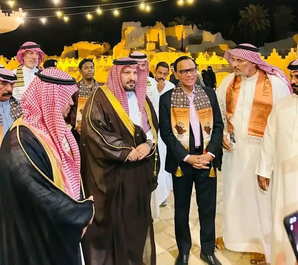 வரலாற்றுச் சிறப்புமிக்க துர்மா நகரில் நடைபெற்ற சவுதி ஸ்தாபன தினக் கொண்டாட்டங்களில் சவூதி அரேபியாவுக்கான இலங்கை தூதுவர் அமீர் அஜ்வாட் பங்கேற்பு